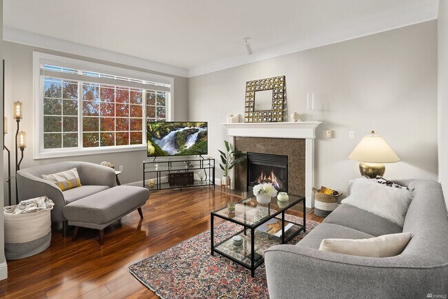 Photo - Renton/Talbot area Townhome in gated community!  3 bedroom 3.5 bathroom. Available NOW!!