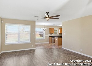 Photo - 8905 Pinseeker