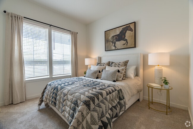 Roan 2BR, 2BA - 1100SF - Bedroom 2