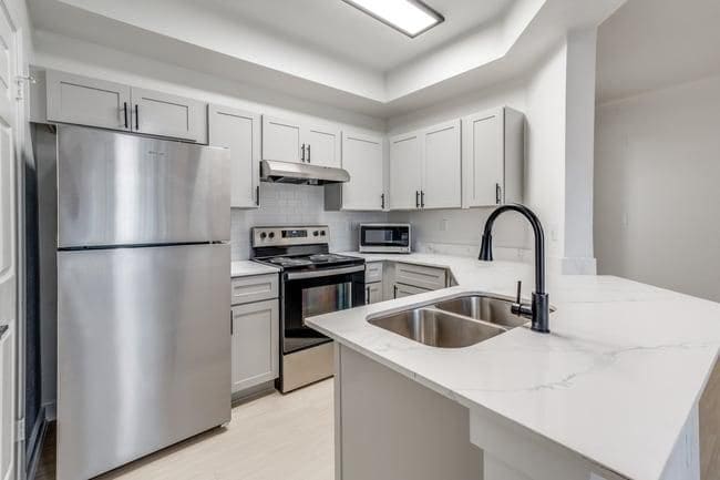 Photo - 9801 W Parmer Ln Unidad A1