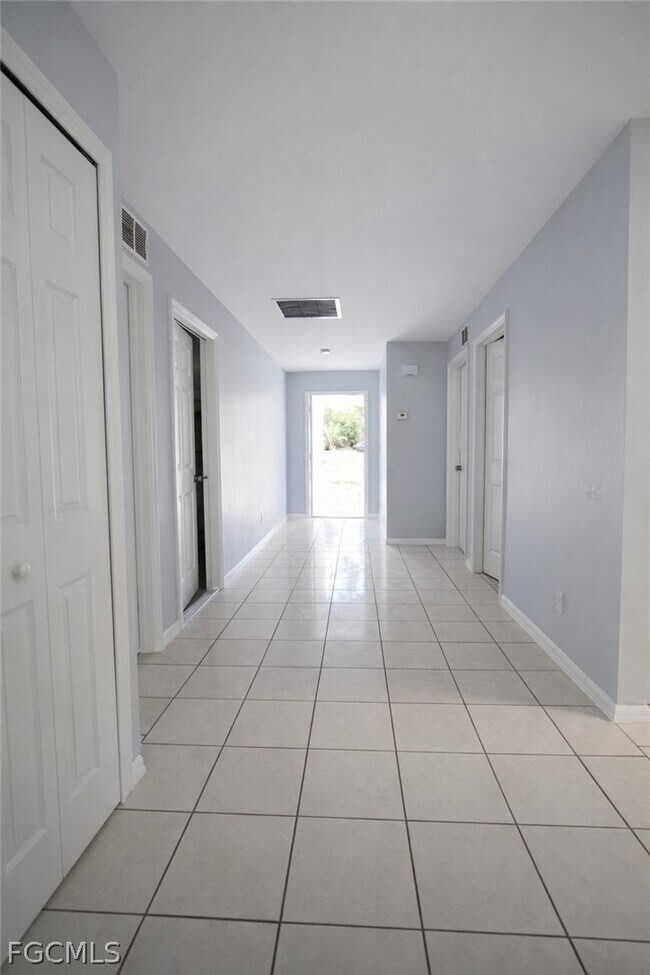 Photo - 2903 Hightower Ave S