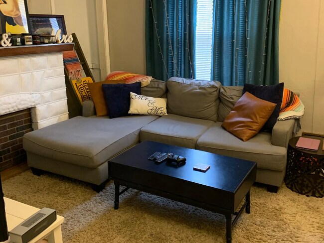 Photo - 400 Kingsboro St Apartamento Unidad 2