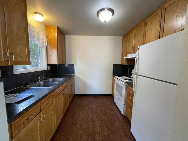 Photo - Coming Soon - 2 Bedroom, 1 Bath Duplex, Ne...