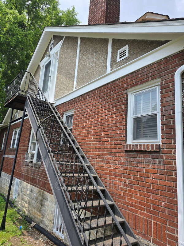 Photo - 2803 W Linden Ave Apartment