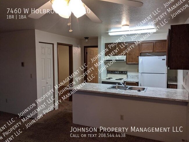 Photo - 7460 W Holbrook Ln Unit 210
