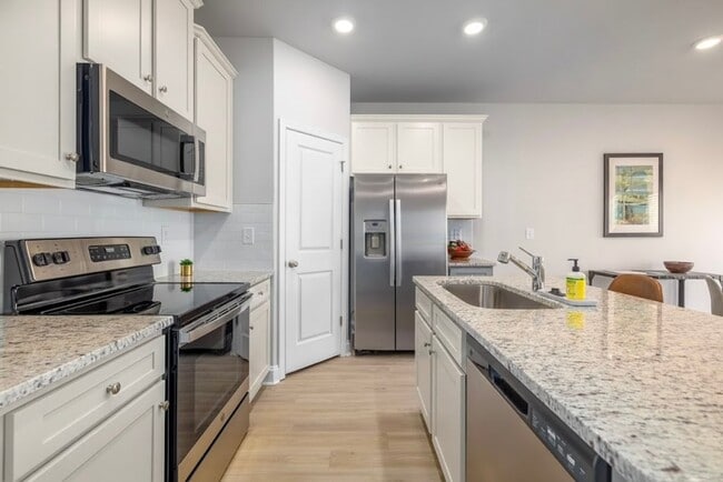 Photo - Mintworth Commons