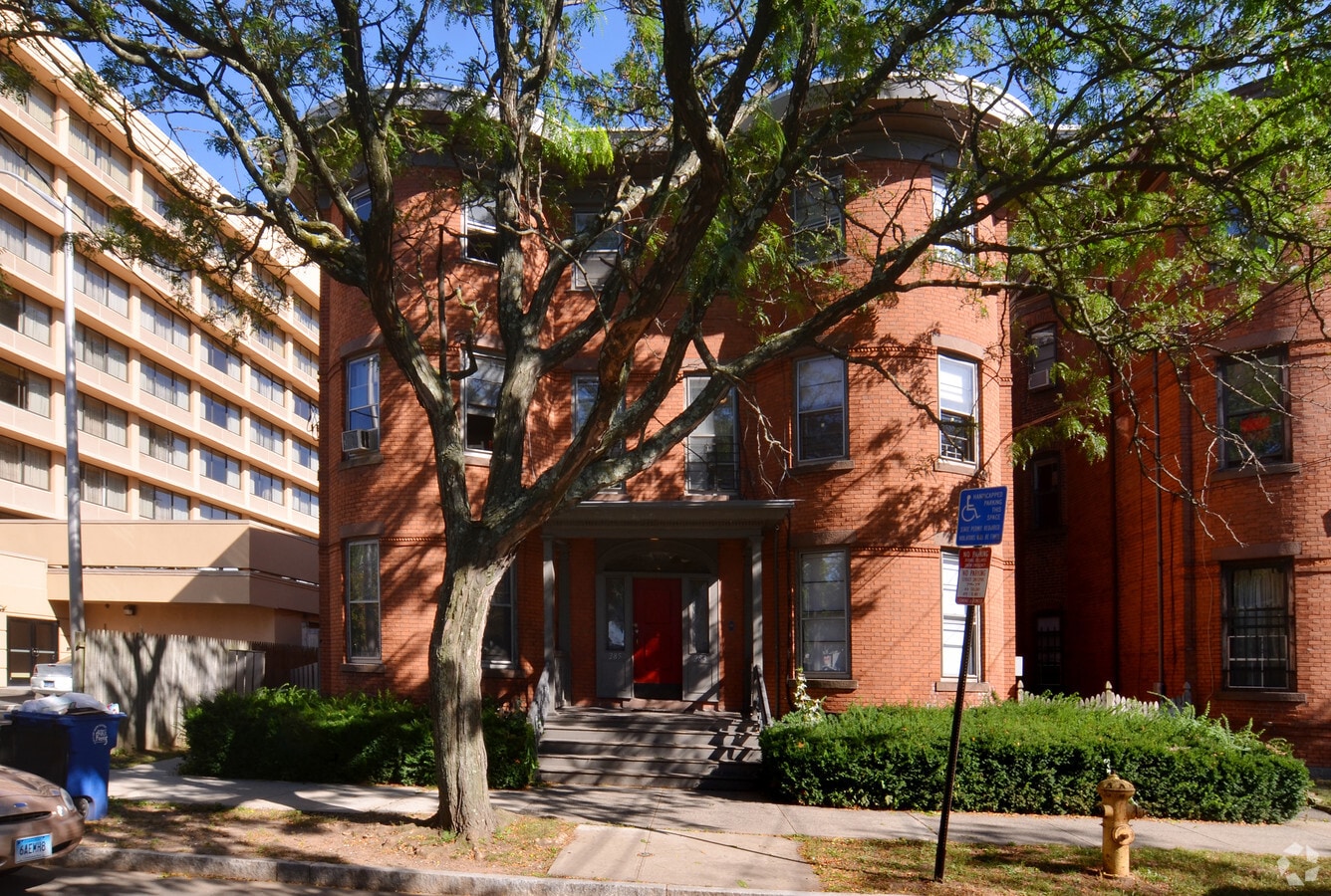 Photo - 283-285 Dwight St