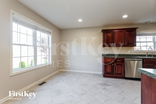 Photo - 113 Brandywine Ln