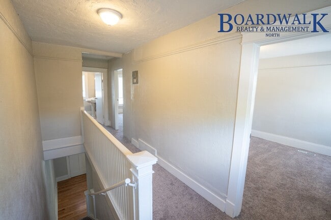 Photo - 636 27th St Apartment Unit 3