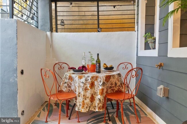 Photo - 210 Varnum St NW Unit 1