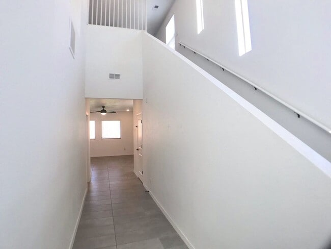 Photo - Gorgeous, Newer 3 bedroom in Los Lunas! Op...