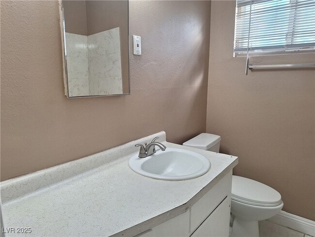 Photo - 489 North Cir Unidad 2