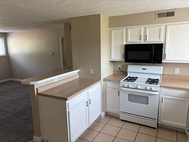 4806 Northcrest Dr Unit C