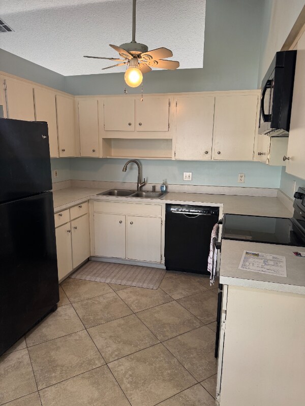 Photo - 1002 Stout Ct