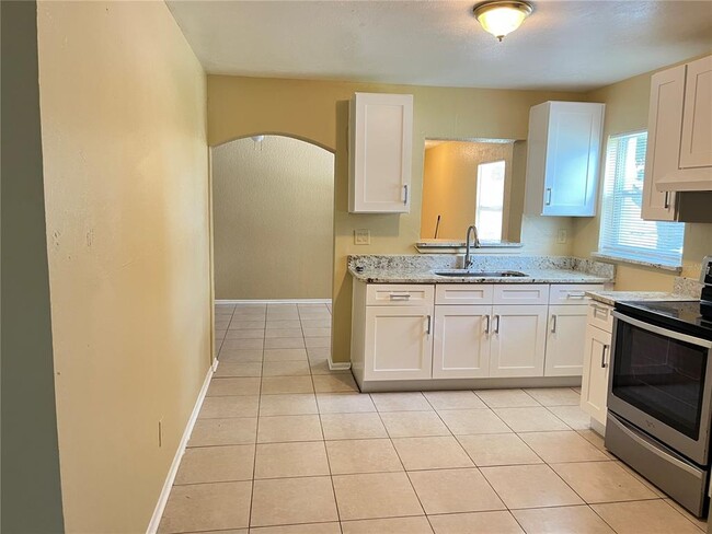 300 Campus View Dr