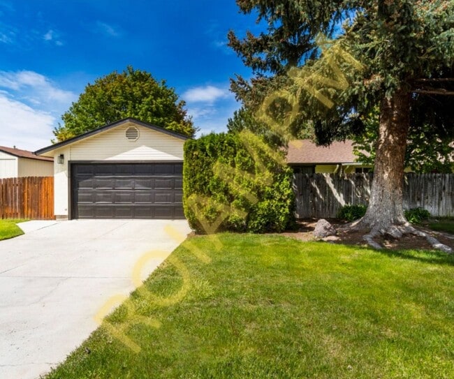 Building Photo - Charming 3-Bed 2-Bath House in Twin Falls