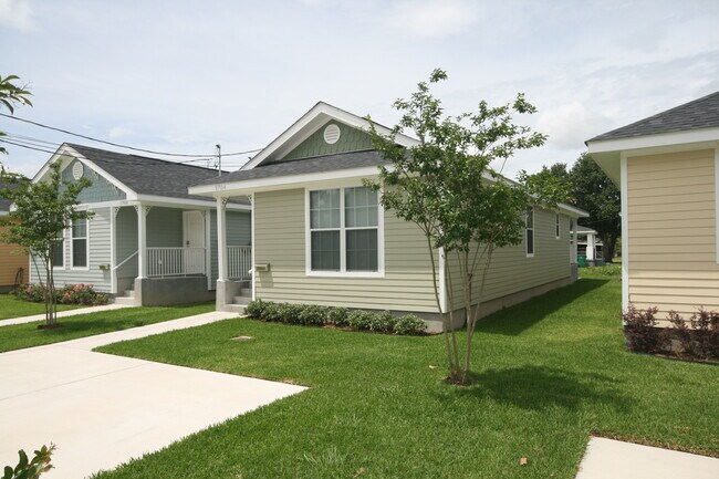 Photo - 1704 Huey P Long Ave