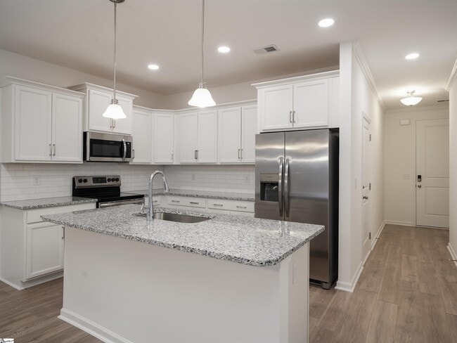 Photo - 272 Bryland Wy