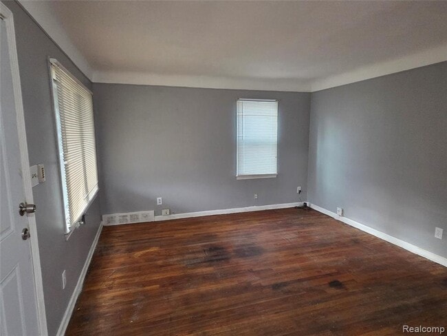 Photo - 12217 Plainview Ave