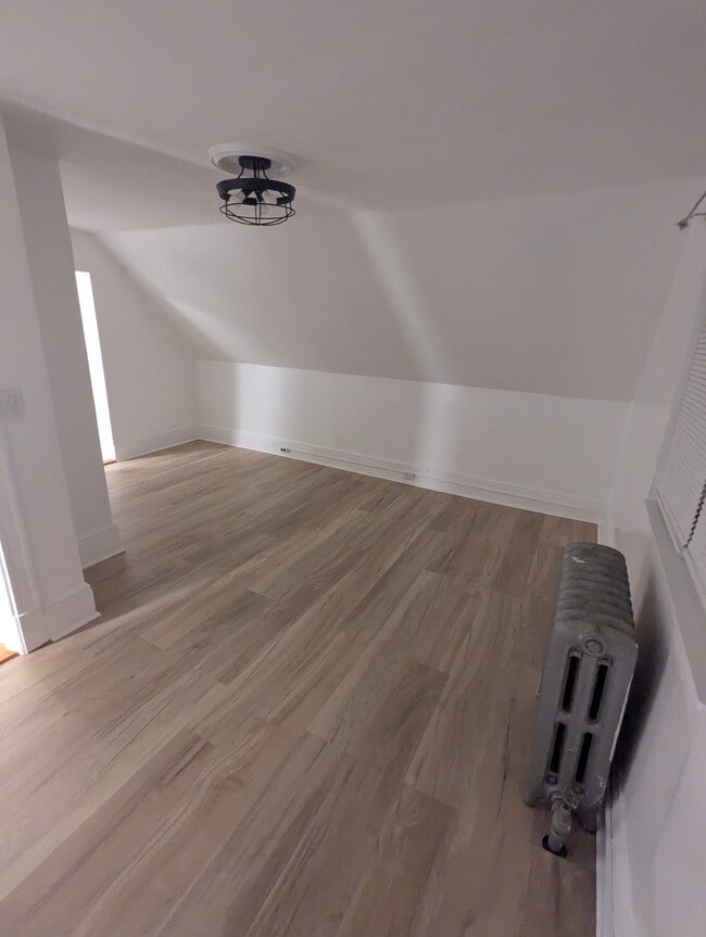 Photo - 262 Rich Ave Unidad 262 Rich