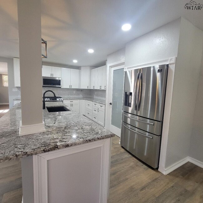 Photo - 4444 Phillips Dr