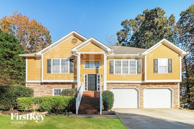 Building Photo - 5940 Seven Oaks Dr