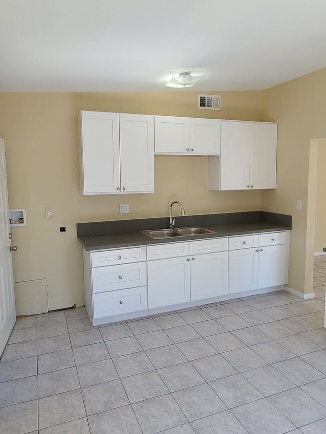 Photo - Bennett#2 Apartment Unit A