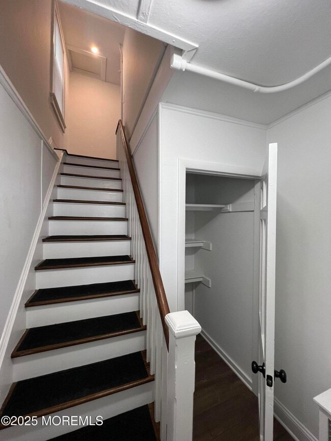 Photo - 52 Dunbar Ave