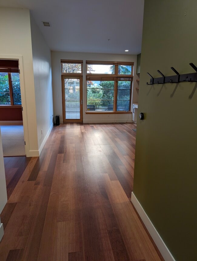 Photo - 726 NW 11th Ave Unidad 106