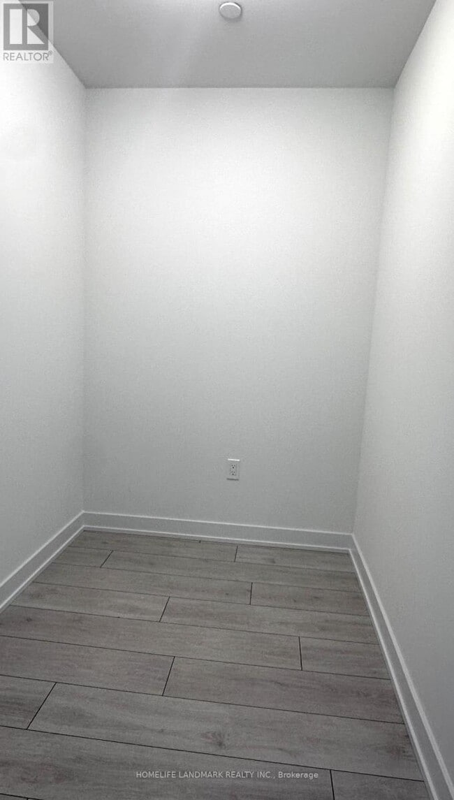 Photo - 5858 Yonge St Unité 910