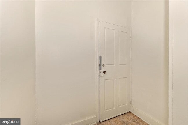 Photo - 326 E Patrick St Unit 1