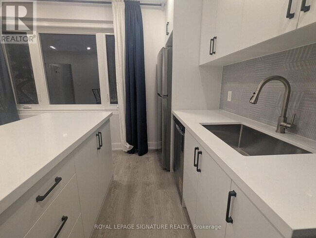 Photo - 28 Leduc Dr Unité 2