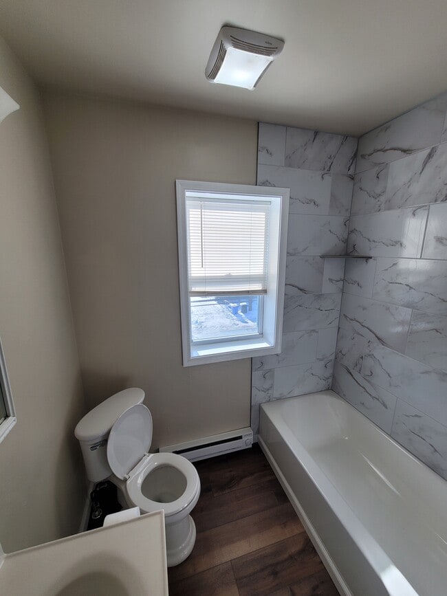 Photo - 1416 Market St