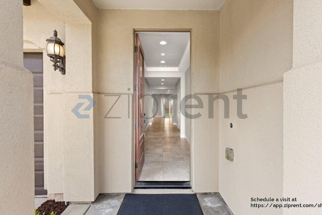 Photo - 1538 Avila Ln