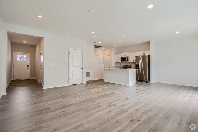 Building Photo - 6337 Darby Plns St Rental