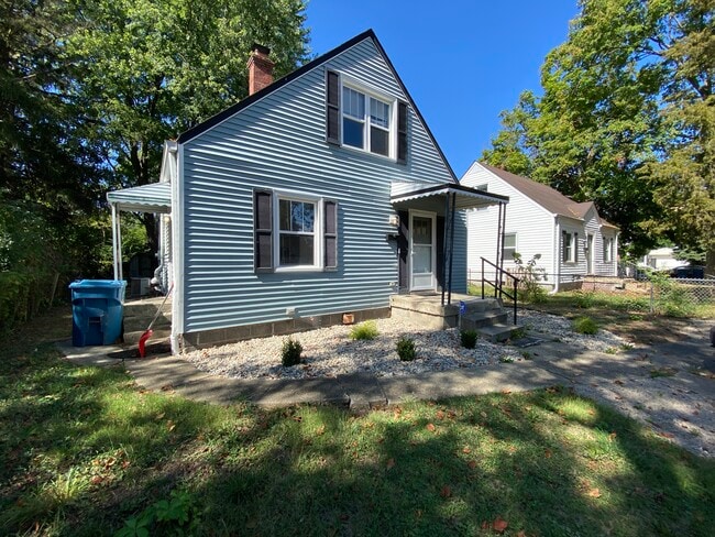 Building Photo - 4254 Boulevard Pl