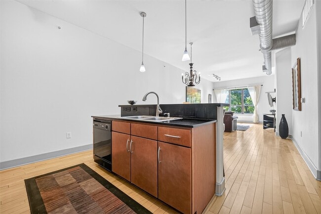 1901 Post Oak Blvd Unit 3210