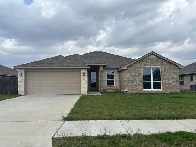 "Charming 4-Bed Oasis with Granite Counter... - "Charming 4-Bed Oasis with Granite Counter... Apartment