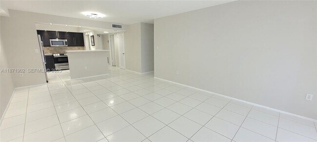Photo - 18051 Biscayne Blvd Unit 603