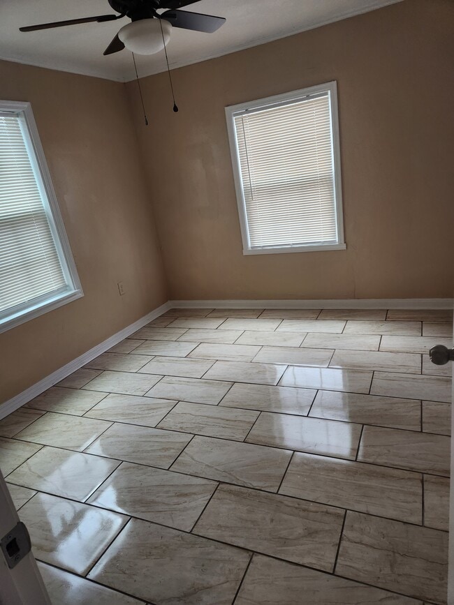 Photo - 5338 McClelland Dr