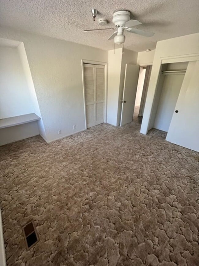 Photo - 45 Stenner St