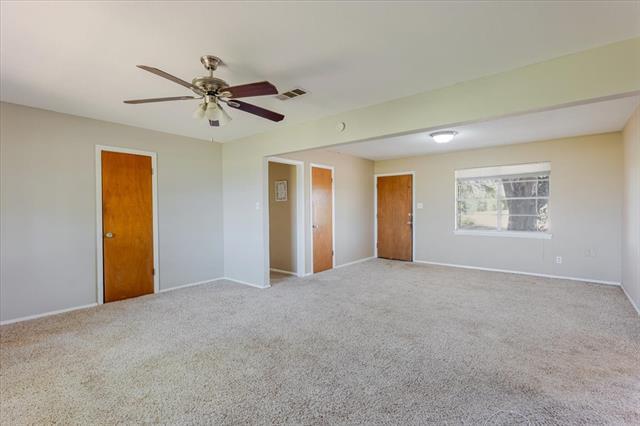 Photo - 306 Grindstone Rd