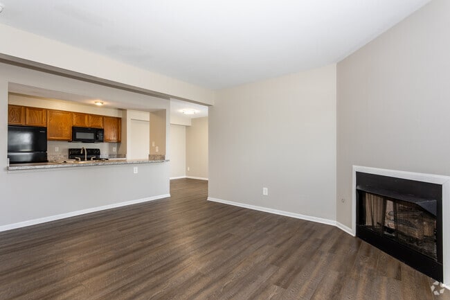 2BR, 1BA - 1,075SF - Townhome - Living Room
