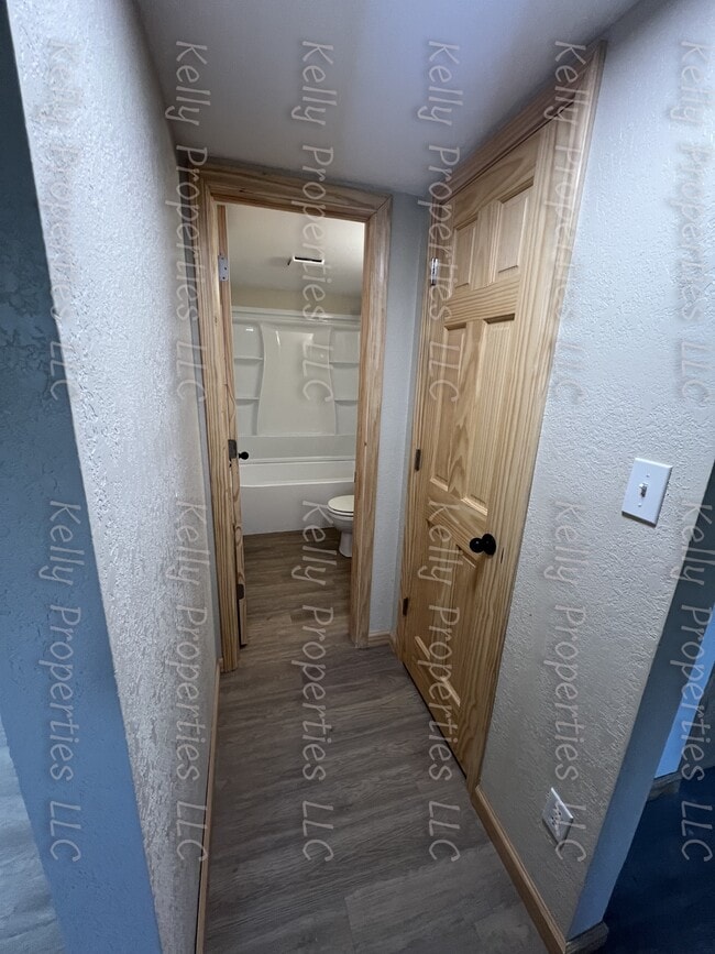 Photo - 829 5th St SE Unit 829 5th St SE Apt 7