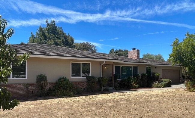 Photo - 17695 Laurel Rd