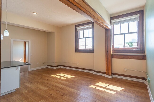 Photo - Oddfellows Apartments