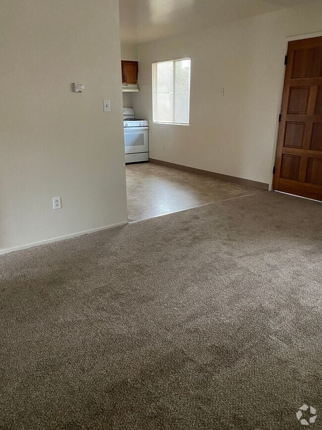 Building Photo - 1235o Unit 3 Rental