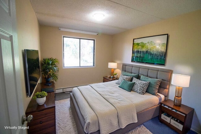 Photo - Cambridge House