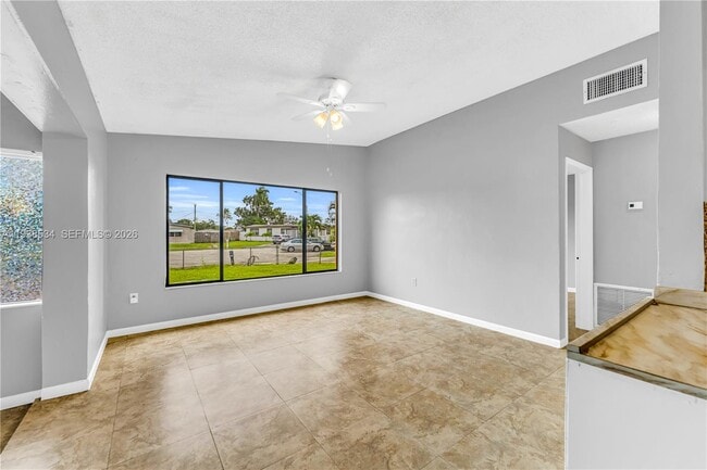 Photo - 4220 SW 36th St