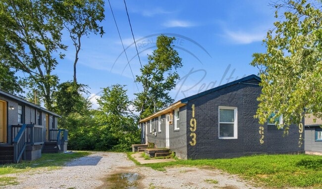 Photo - Two Bedroom Duplex in Madison on Special!